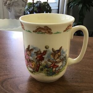 Vintage Royal Daulton “Bunnikins” mug